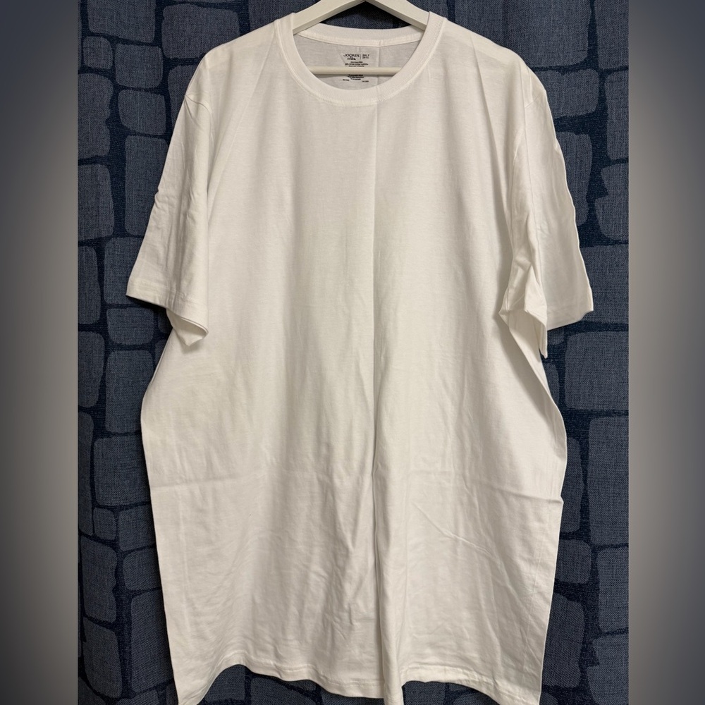 Jockey Men's White Short Sleeve Tee. 100% cotton